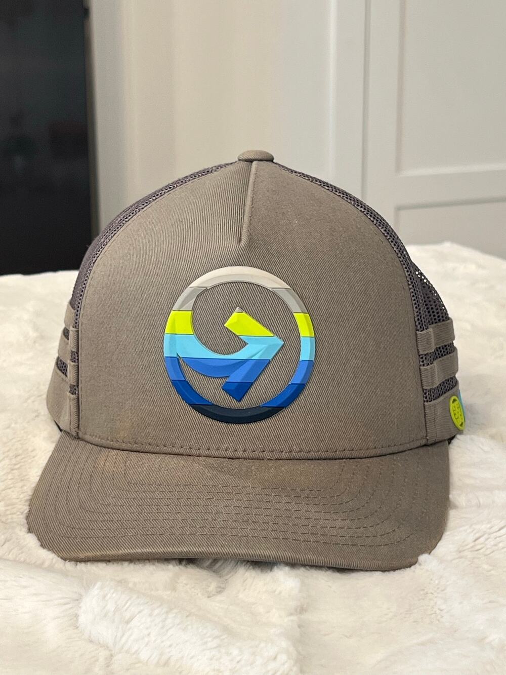 G/FORE Striped Quarter G Cotton Twill Snapback Trucker Golf Hat Gray Men's Mesh